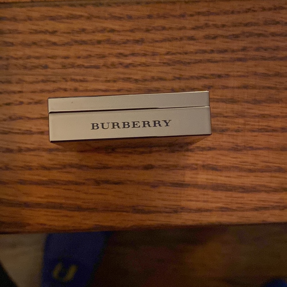 Burberry Antique Blue No.305 Eye Shadow - New - Never Used. - Picture 3 of 5